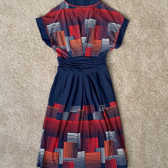 BCBGMaxAzria Navy Blue Pattern Midi Dress - Picture 7 of 8